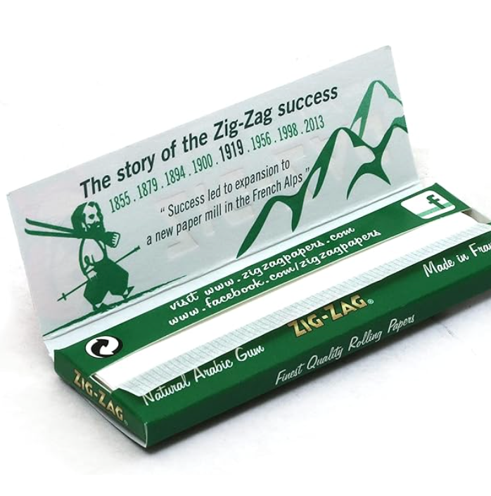 8 Booklet Zig-Zag Green Regular Rolling Papers - Pack Of 10