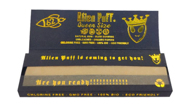 62 Alien Puff Black & Gold Queen Size Unbleached Brown Rolling Papers